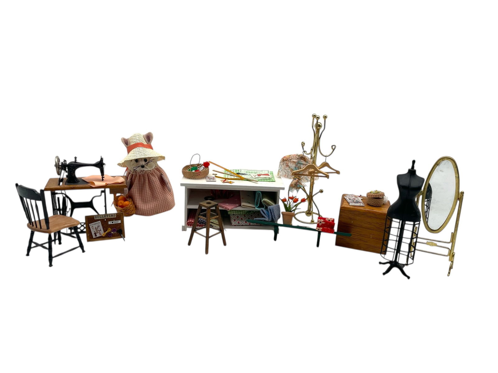 DOLLHOUSE SEWING ROOM MINIATURE SET (1 of 11)