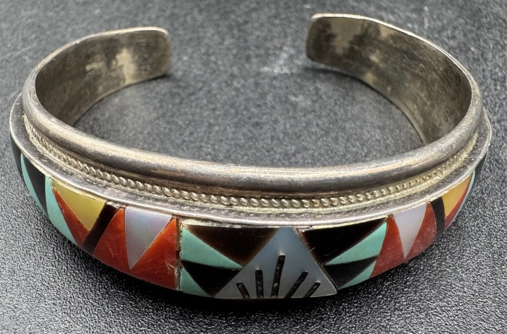 SIGNED ZUNI STERLING MULTI-STONE INLAY BRACELET (1 of 4)