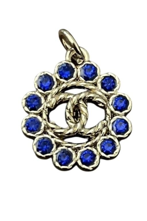 CHANEL CC LOGO ZIPPER PULL PENDANT BLUE CRYSTALS (1 of 6)