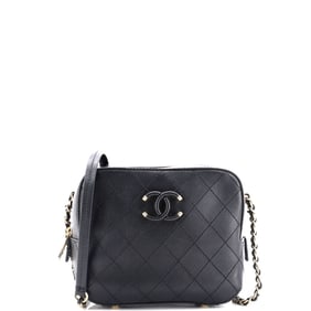 CHANEL CAMERA CROSSBODY  BLACK CALFSKIN QUILTED LE