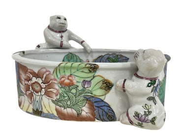 CHINESE FAMILLE ROSE PORCELAIN JARDINIERE 8"