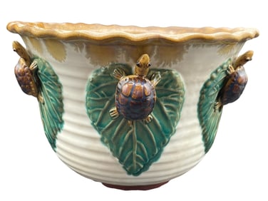 MAJOLICA STYE TURTLES & LEAVES PLANTER POT 10"