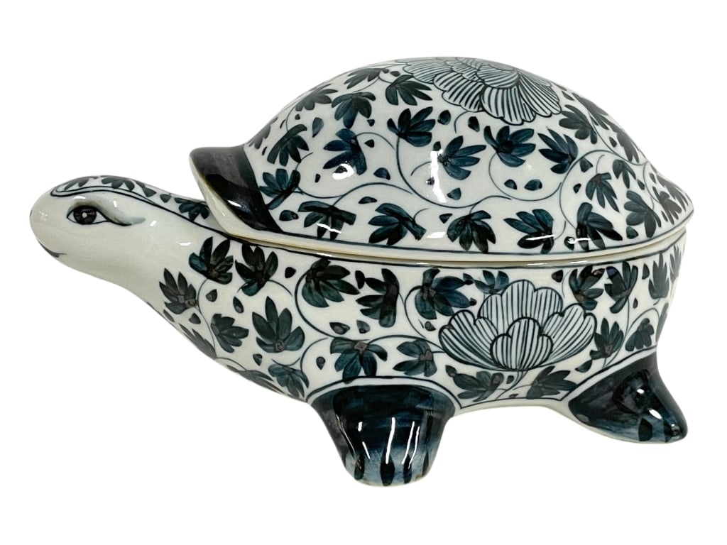 MAITLAND SMITH BLUE & WHITE TURTLE TRINKET BOX 6" (1 of 7)