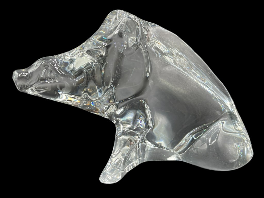BACCARAT CRYSTAL WILD BOAR FIGURINE 6": BACCARAT CRYSTAL WILD BOAR FIGURINE 6" -Very good pre owned condition -Approx 4" x 6" -Elegant and sculptural, this modern clear crystal boar figurine captures the fluidity and strength of nature in m