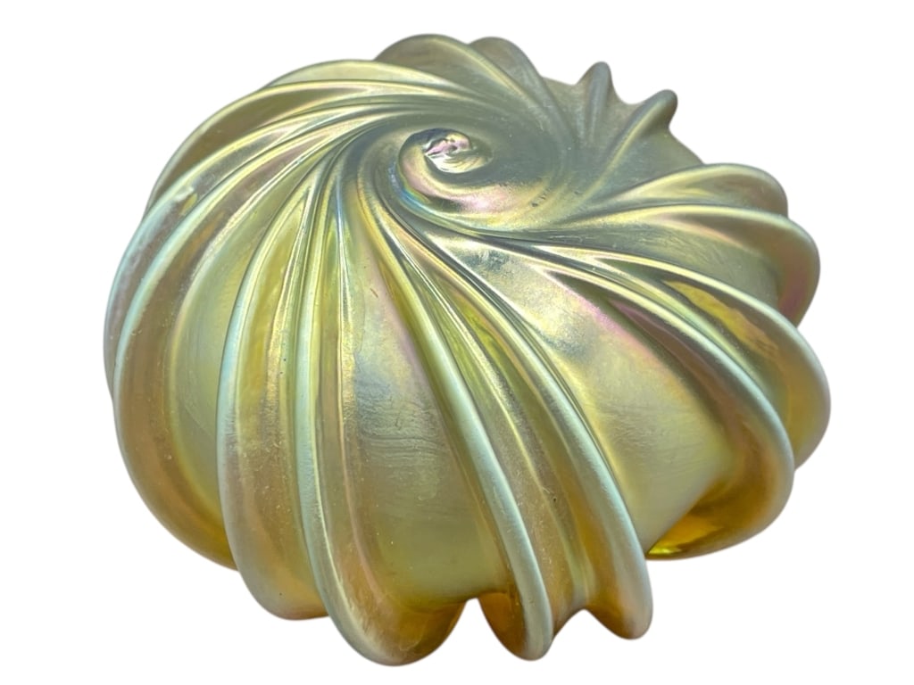 SIGNED ZEPHYR IRIDESCENT ART GLASS PAPERWEIGHT 3": SIGNED ZEPHYR IRIDESCENT ART GLASS PAPERWEIGHT 3" -Very good pre owned condition -Approx 2"h x 3"w -Features a mesmerizing gold aurene swirl design with a radiant rainbow-like sheen that shifts beauti