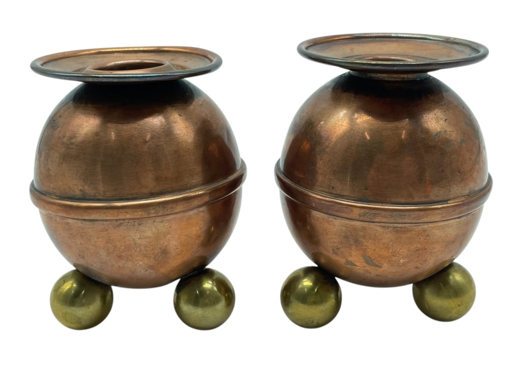 MID MOD COPPER & BRASS BALL-FOOTED CANDLE HOLDERS (1 of 9)