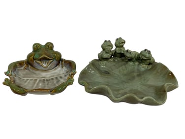 PAIR OF CERAMIC FROG DISHES 9"