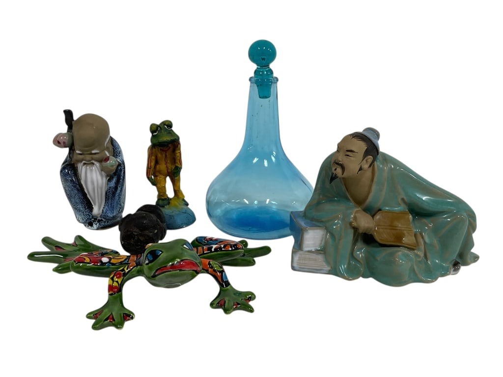 GROUP OF ECLECTIC FIGURINES AND TRINKETS (1 of 4)