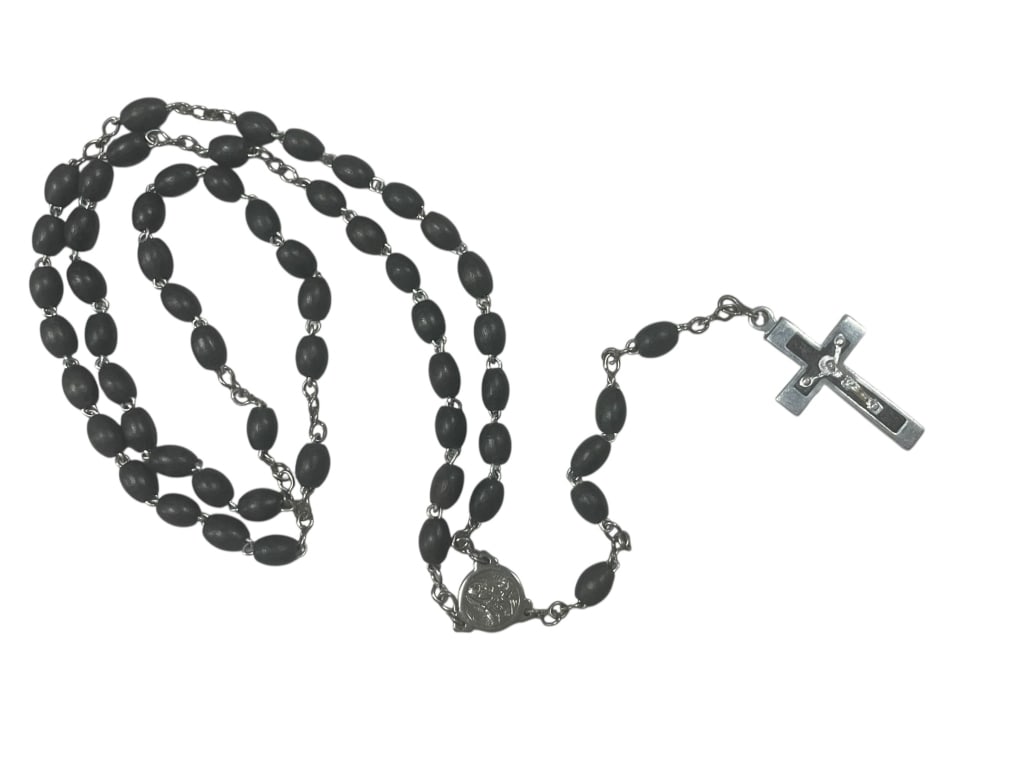 CIRCA 1969 HOLY ROSARY BEADS ROUNDED WOOD CRUCIFIX: - CIRCA 1969 holy wood beads with crucific - original rounded beads (another listing has more square beads)