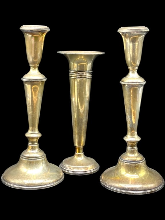 PAIR OF STERLING CANDLESTICKS & VASE 1190 G (1 of 10)
