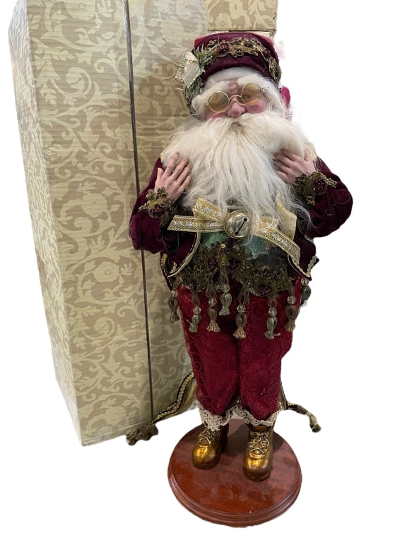 MARK ROBERTS WORLD'S FAIR SANTA FIGURINE 23" (1 of 4)