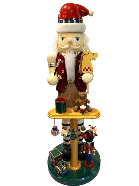 LARGE GERMAN STYLE NUTCRACKER TOYMAKER SANTA 5FT! (1 of 8)