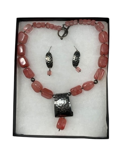 SILPADA DESIGNS STERLING ROSE QUARTZ NECKLACE SET (1 of 9)