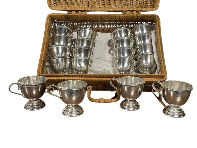 VTG 20# NICKEL SILVER PUNCH CUPS EGG CRUETS IN BOX (1 of 8)
