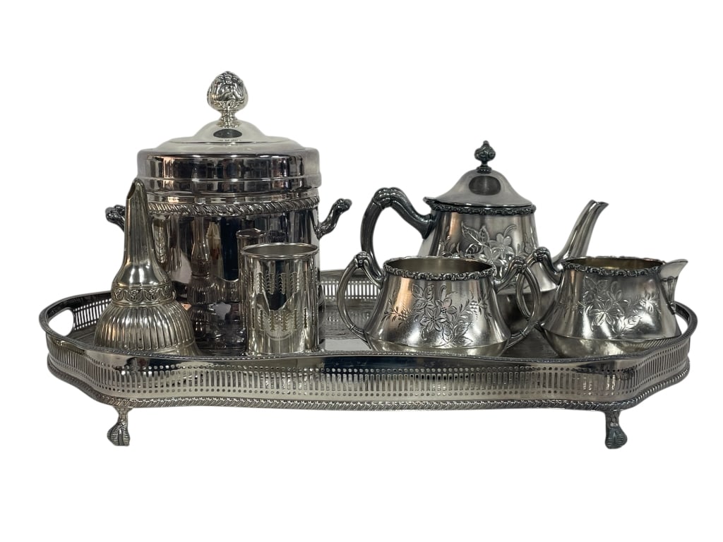 ASSORTED VINTAGE SILVERPLATE LOT WITH TRAY (1 of 9)