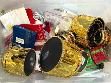 BIN OF ASSORTED HOLIDAY DECORATIONS & ACCESSORIES