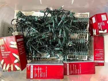LOT OF INCANDESCENT MINI CHRISTMAS LIGHTS