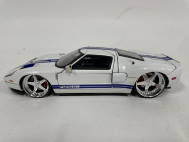 FORD GT DUB CITY DIECAST MODEL CAR 9"