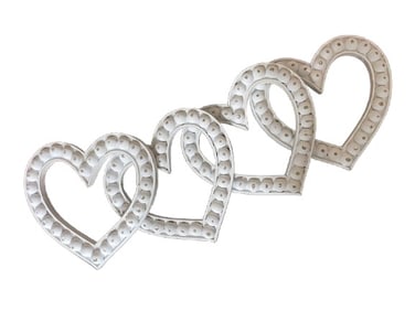 SET OF 4 COUNTRY CHIC DOTTED WHITEWASHED HEARTS