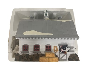 DEPARTMENT 56 “DAIRY BARN