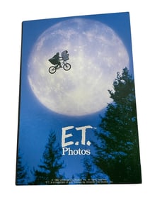 E.T. THE EXTRA-TERRESTRIAL 1982 PHOTO ALBUM