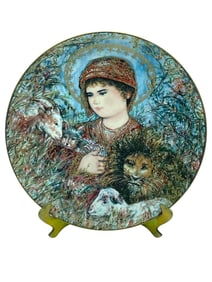 EDNA HIBEL CHRISTMAS PLATE FOR 1989 W BRASS STAND