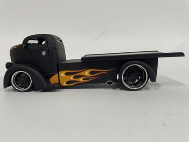 CUSTOM HOT ROD FLATBED DIECAST TRUCK 11"
