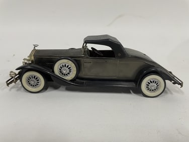 1930s CLASSIC COUPE DIECAST MODEL CAR