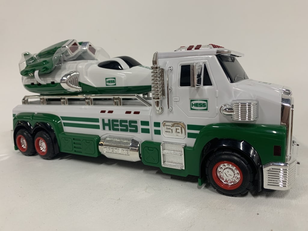 HESS 50TH ANNIVERSARY TRUCK WITH JET (1 of 5)