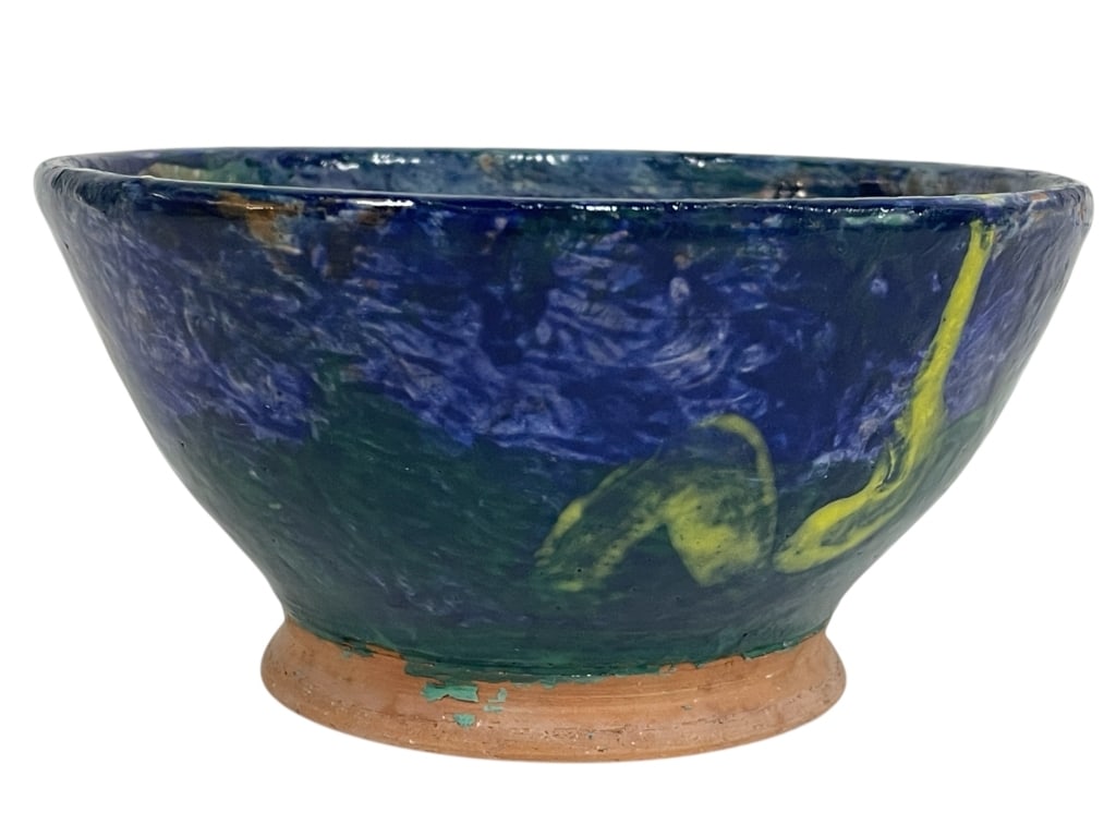 ART POTTERY BOWL W BLUE & GREEN GLAZE 5.5": HANDMADE ART POTTERY BOWL W BLUE & GREEN GLAZE 5.5" -Very good pre owned condition -Signed on bottom -Approx 3"h x 5.5"w -Charming handmade art pottery bowl featuring a richly layered glaze in deep co