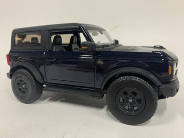 FORD BRONCO DIECAST MODEL CAR 11"