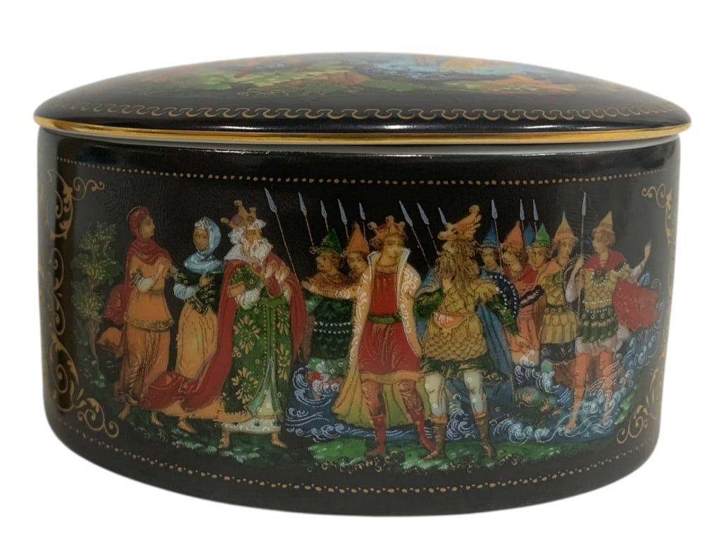 EUROPEAN PORCELAIN OVAL DECORATED BLACK JEWEL BOX (1 of 6)