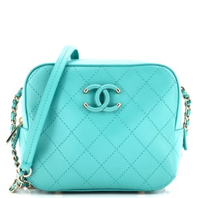 CHANEL CAMERA CROSSBODY  BLUE CALFSKIN QUILTED LEA