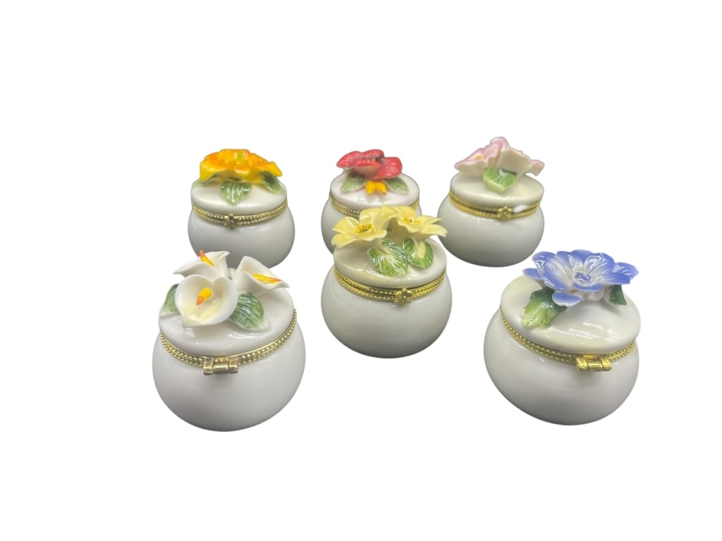 LOT OF 6 LIMOGES STYLE CAPODIMONTE FLOWER BOXES (1 of 7)