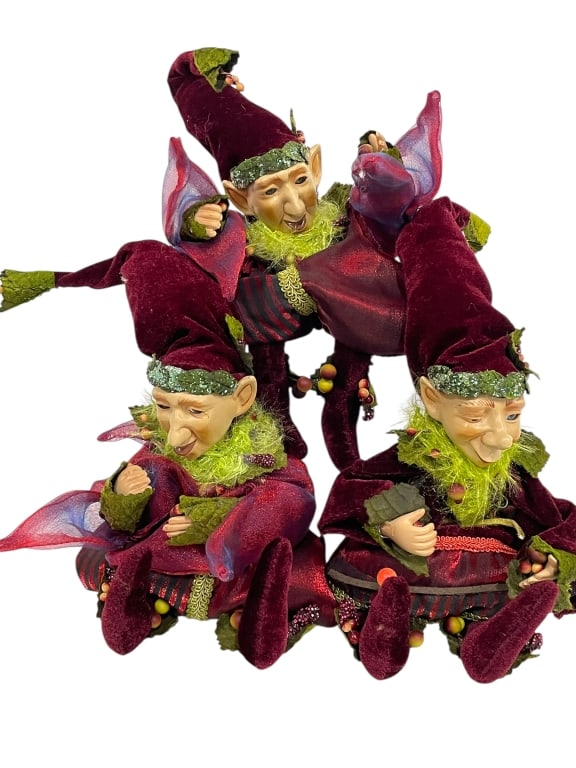 3 KATHERINES COLLECTION ELF JESTER FIGURINES: SET OF 3 KATHERINE’S COLLECTION BY WAYNE KLESKI WINKING ELF JESTERS | CHARMING SET OF THREE WINKING ELF JESTER FIGURES FROM KATHERINE’S COLLECTION BY WAYNE KLESKI. EACH ELF FEATURES A HAND-PAINTED