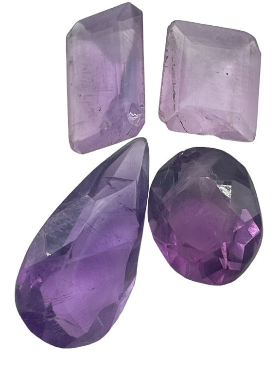 23.5 FACETED AMETHYST LOT SU56: 23.5 FACETED AMETHYST LOT SU56 -MA081324
