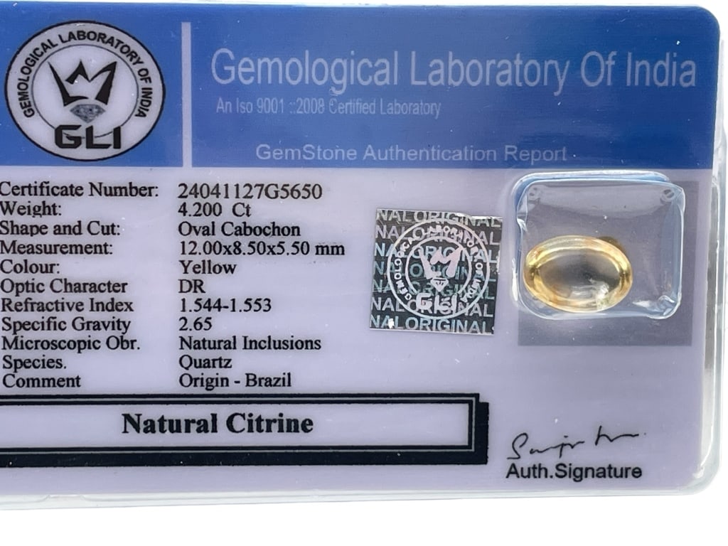GLI 4.200 CT NATURAL CITRINE GEMSTONE: 4.200 CT NATURAL CITRINE GEMSTONE SU15 -OVAL CABOCHON 12.00 X 8.50 X 5.50MM -YELLOW -NATURAL INCLUSIONS -MA081224