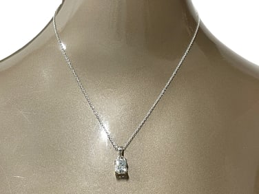 STERLING SILVER & WHITE TOPAZ PENDANT NECKLACE 2G