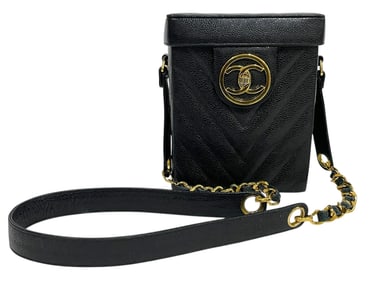 CHANEL V-STITCH BLACK LEATHER CROSSBODY BAG 7"