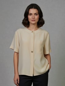 CHANEL BOUTIQUE CREAM SHORT-SLEEVE BLOUSE SZ 8/10