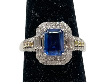 STERLING & BLUE TANZANITE RING 3G SZ 7.5
