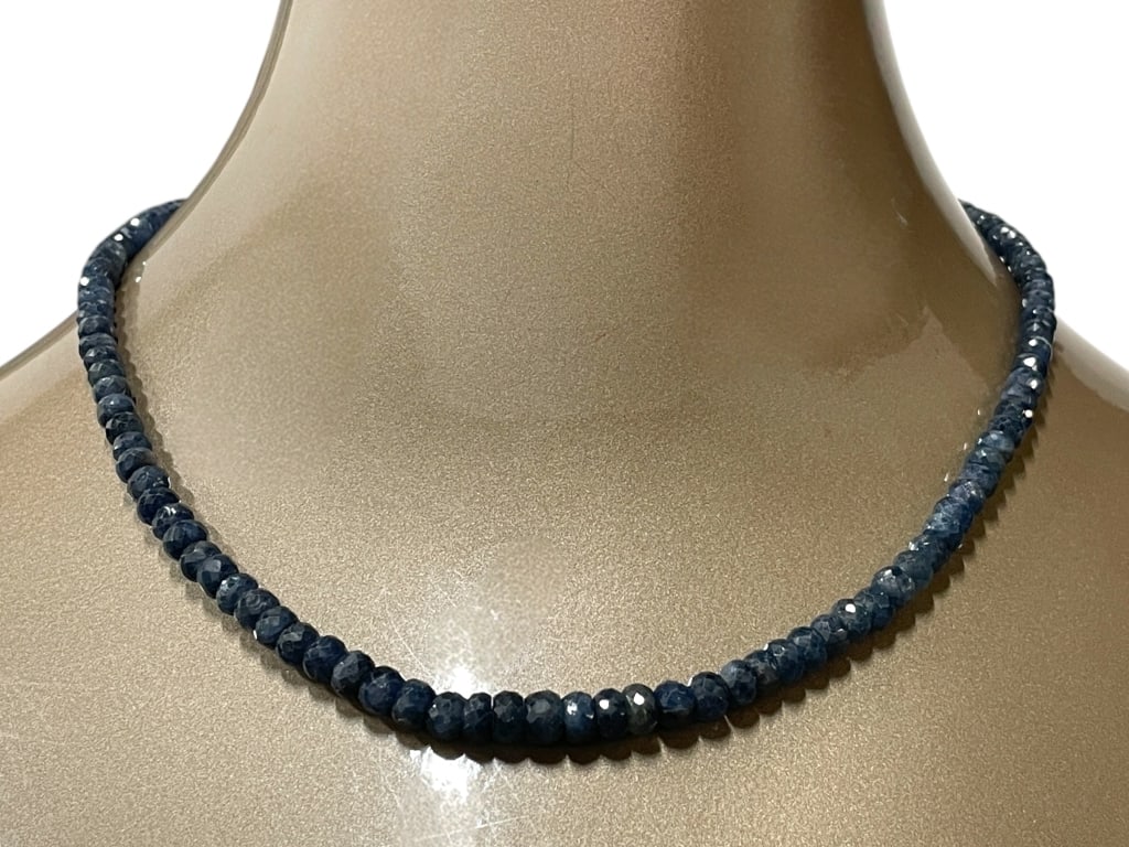 FACETED BLUE SAPPHIRE BEAD NECKLACE (1 of 5)