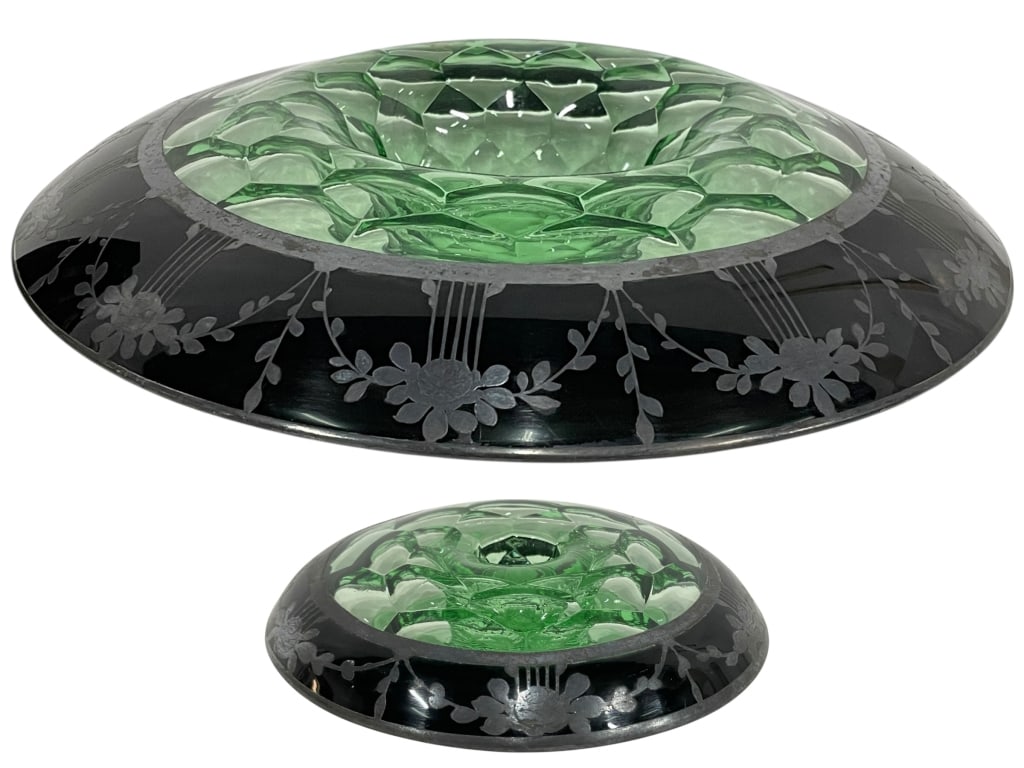 ANTIQUE GREEN GLASS DISH & MATCHING CANDLE HOLDER (1 of 8)