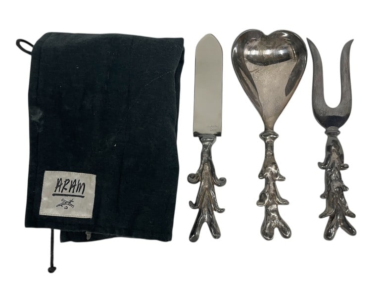 ARAM STUDIO 3-PIECE ARTISANAL SERVING SET WITH BAG (1 of 4)