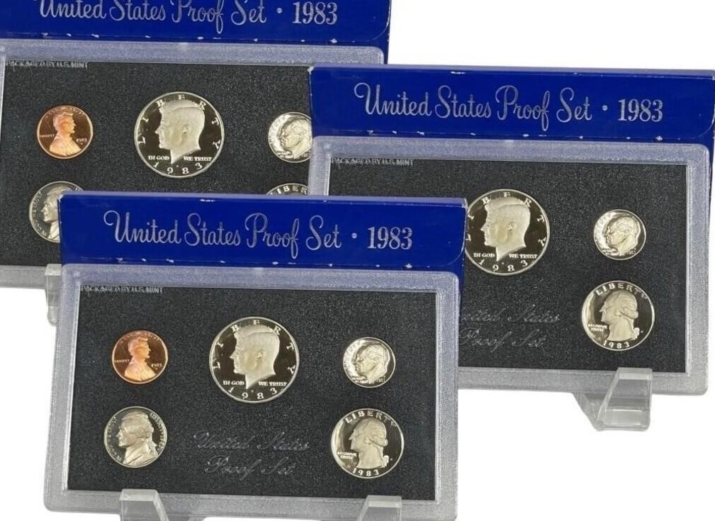 3 1983 UNITED STATES PROOF COLLECTIBLE COIN SETS (1 of 3)