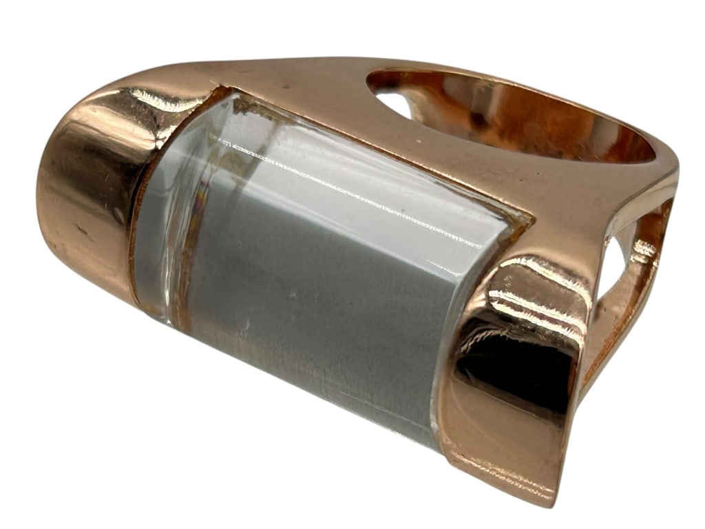 BEX ROX GLOW STATEMENT RING -SIZE 6 $325 TAG: Bex Rox brand Statement Ring with Glow Powder that glows in the dark.-MODERN SCULPTURAL STATEMENT RING IN ROSE GOLD-TONE METAL WITH CLEAR LUCITE INLAY -NEW WITH TAG/WEAR CONSISTANT WITH AGE -APPROXIMA