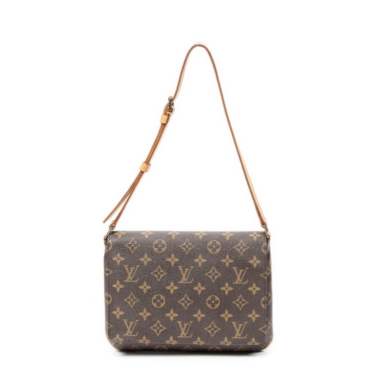 LOUIS VUITTON MUSETTE TANGO MONOGRAM CANVAS: Louis Vuitton Musette Tango Monogram Canvas * COLOR: Brown * PRODUCTION CODE: SP0948 (April 1998) * INCLUDED: None 25*19*3cm * CONDITION: AB * (3cm = 1inch approximately) * Luxury bags are kept offsit