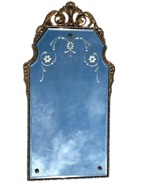 ANTIQUE ETCHED GLASS MIRROR 31" (1 of 6)