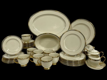 44 PC LENOX McKINLEY PATTERN DINNERWARE SET SERV 8