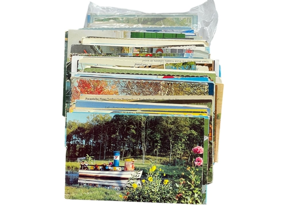 200+ LARGE LOT OF MIXED VINTAGE POSTCARDS: LARGE LOT OF MIXED VINTAGE POSTCARDS OVER 200 PIECESExtensive assortment of mixed postcards totaling over 200 pieces, featuring a wide variety of subjects including scenic landscapes, city views, tour